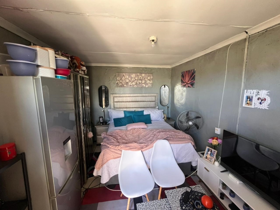  Bedroom Property for Sale in Zwide Eastern Cape